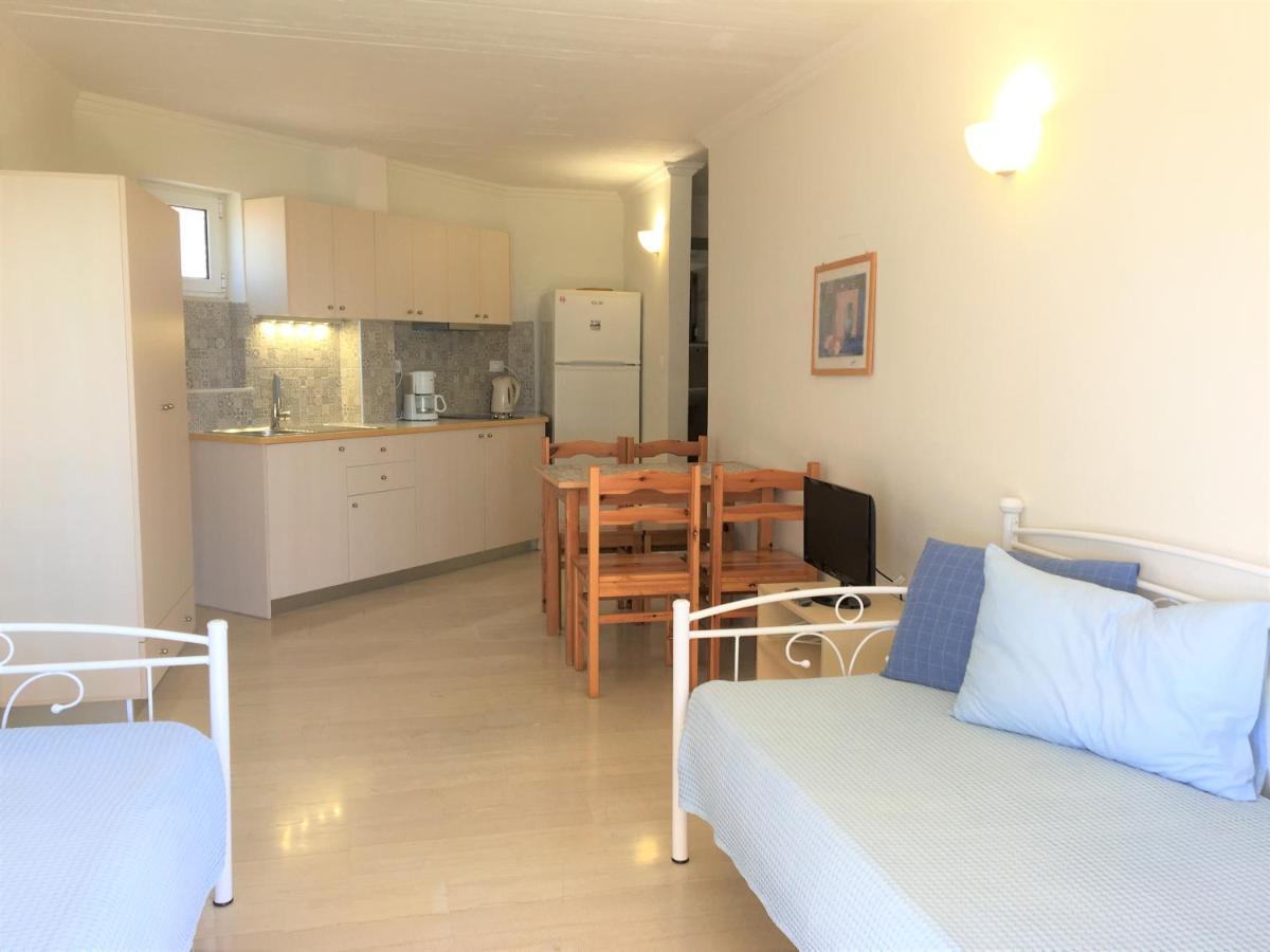 Galini Studios And Apartments 라시 외부 사진